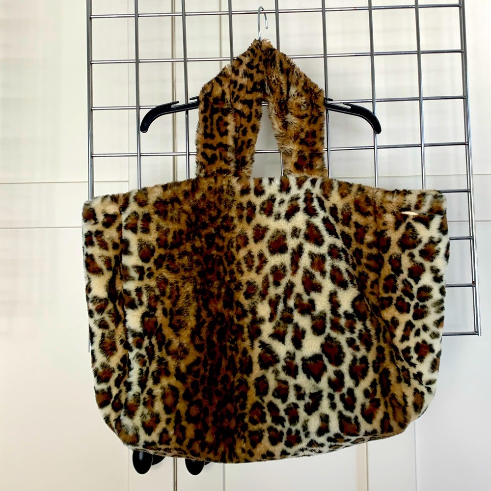 Cabi exclusive Chase Tote-gorgeous faux fur Tote w/inside pocket and drawstring.